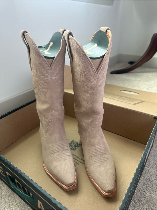 Tecovas Shoes - Tecovas The Annie Fawn Suede Boots Size 7 WORN ONCE
